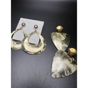 Liz Claiborne Earring Set